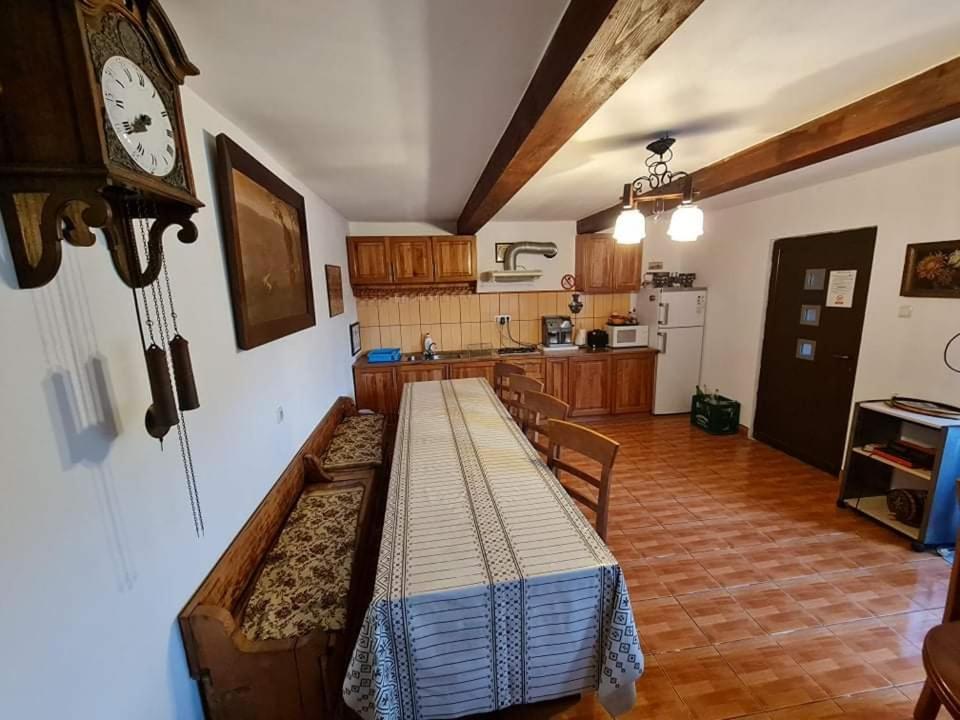 Pensiunea Otilia Sighişoara Habitación foto